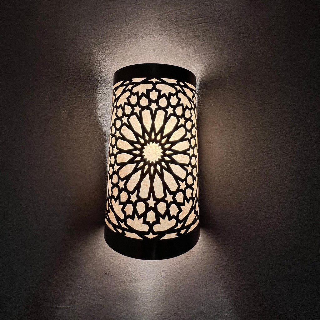 Brass Wall Sconce – Handmade Moroccan Lighting